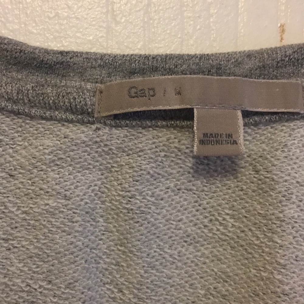 Gap Shirts - Picture 2 of 4